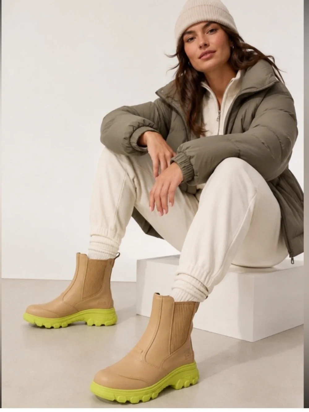SOREL Women's Caribou™ X Rain Boot Chelsea 6.5 Canoe Tippet